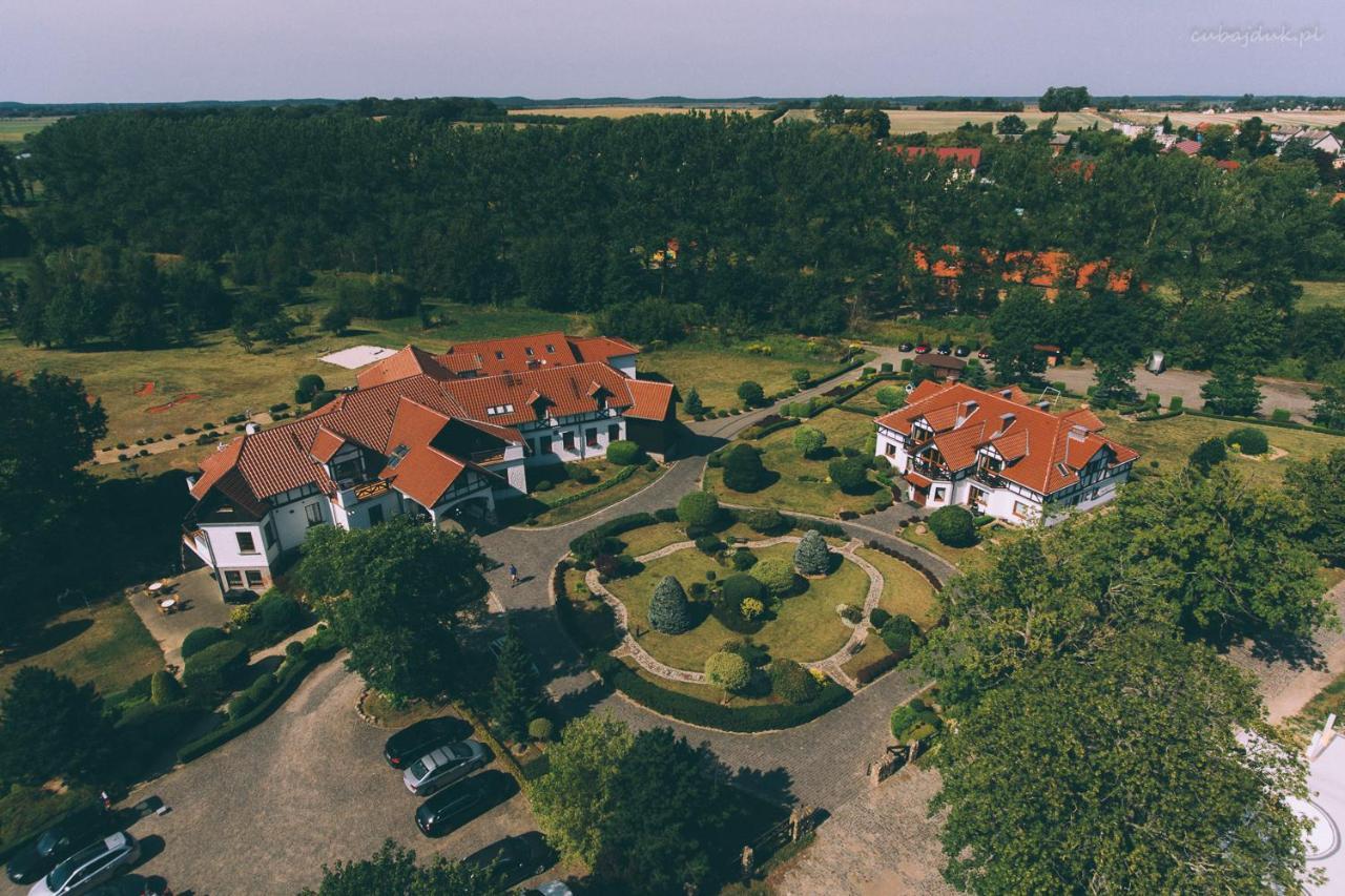 Dworek Nad Rega Trzebiatow nad Rega Exteriör bild